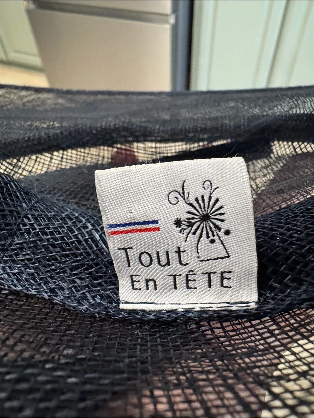 Tout En Tete elegant navy